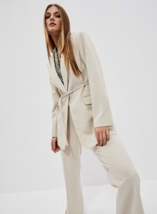 Švarkas su dirželiu