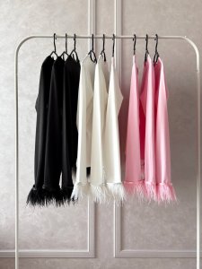 Išskirtinio dizaino palaidinė