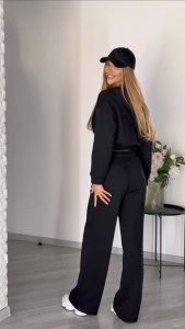 Dviejų dalių kostiumėlis