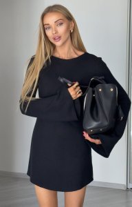 Juoda suknelė